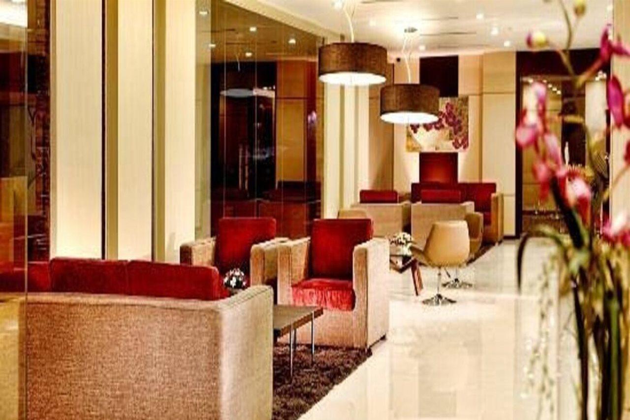 Orchardz Hotel Ayani Pontianak Exterior photo