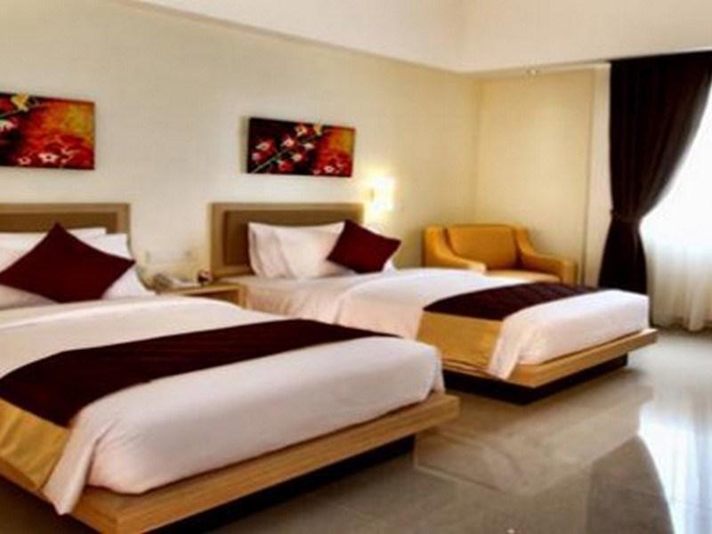 Orchardz Hotel Ayani Pontianak Exterior photo